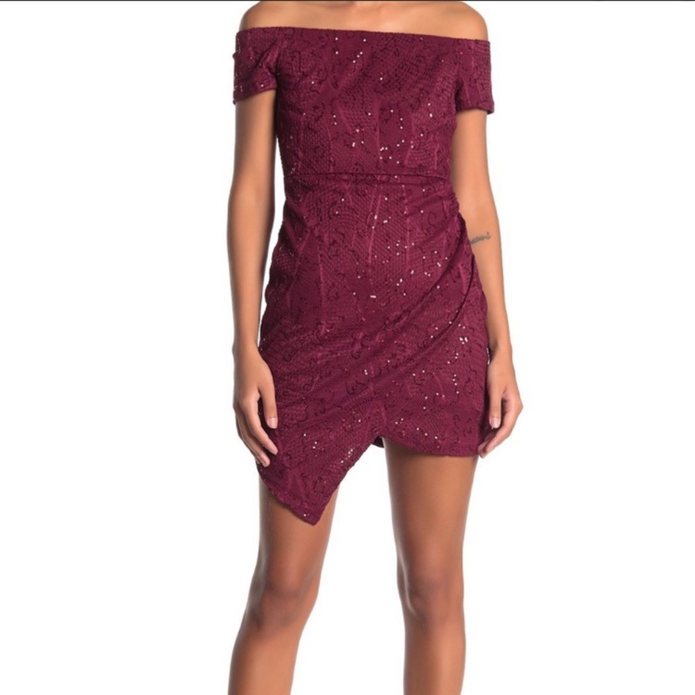 New Bailey Blue off shoulder sequence mini dress red Size Juniors Large